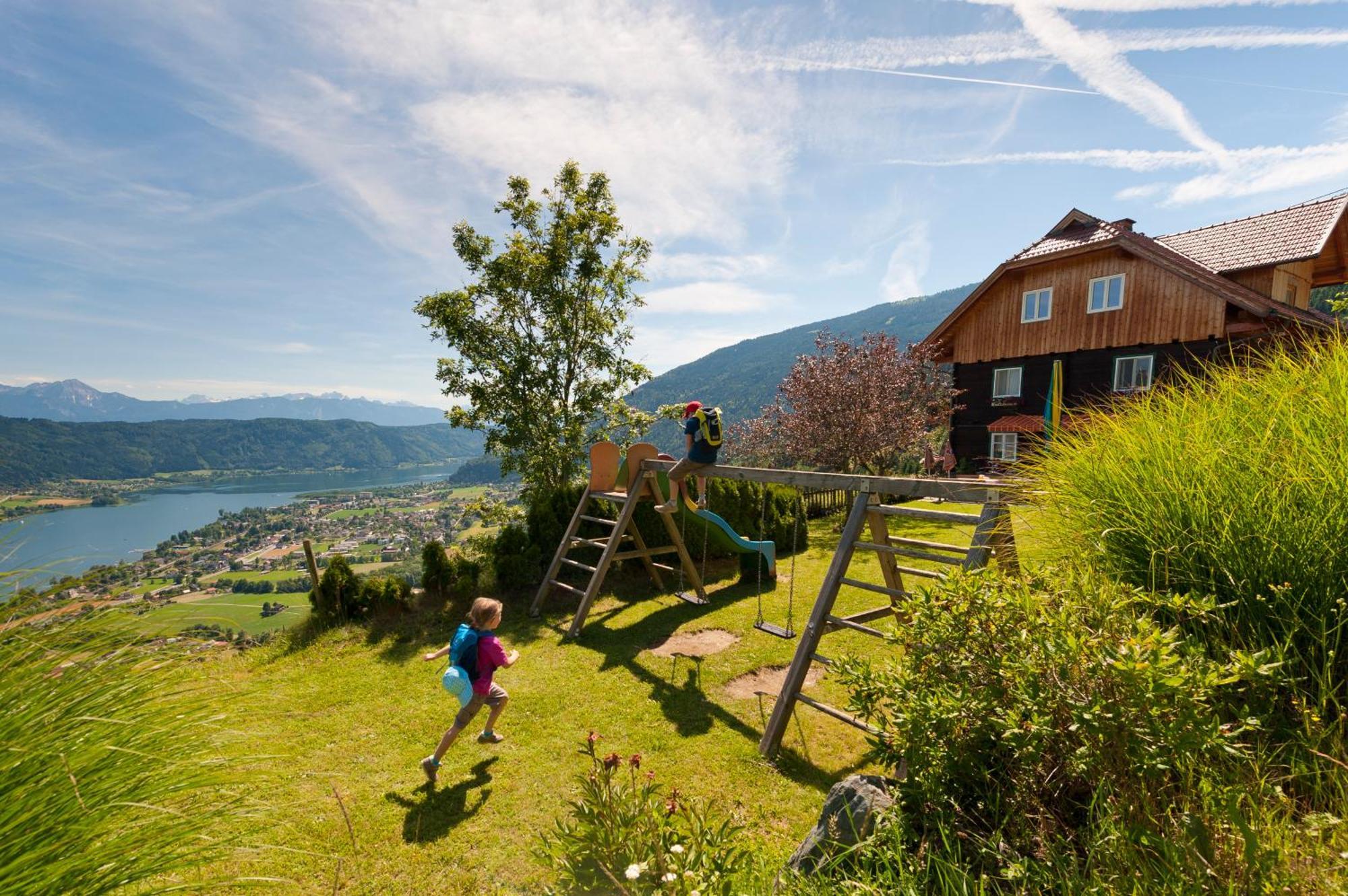 Blaues Haus Ferienwohnung Bodensdorf Ossiacher See Gerlitzen Alpe Экстерьер фото